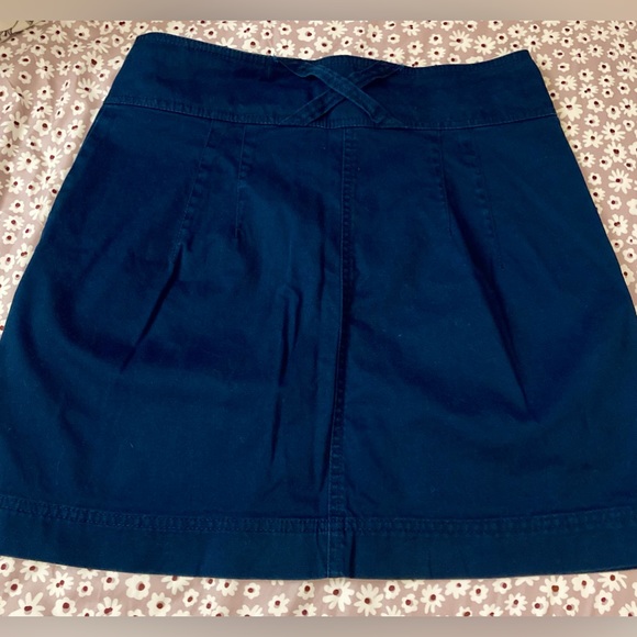 Silence & Noise high waisted navy blue skirt - Picture 5 of 12